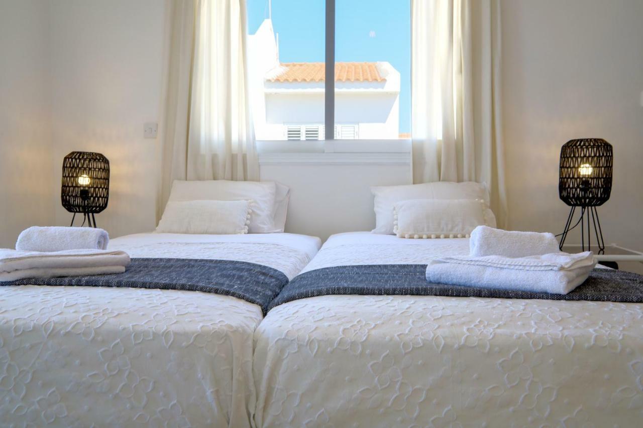 Phaedrus Living: Seaside Luxury Villa Anafi Паралимни Екстериор снимка