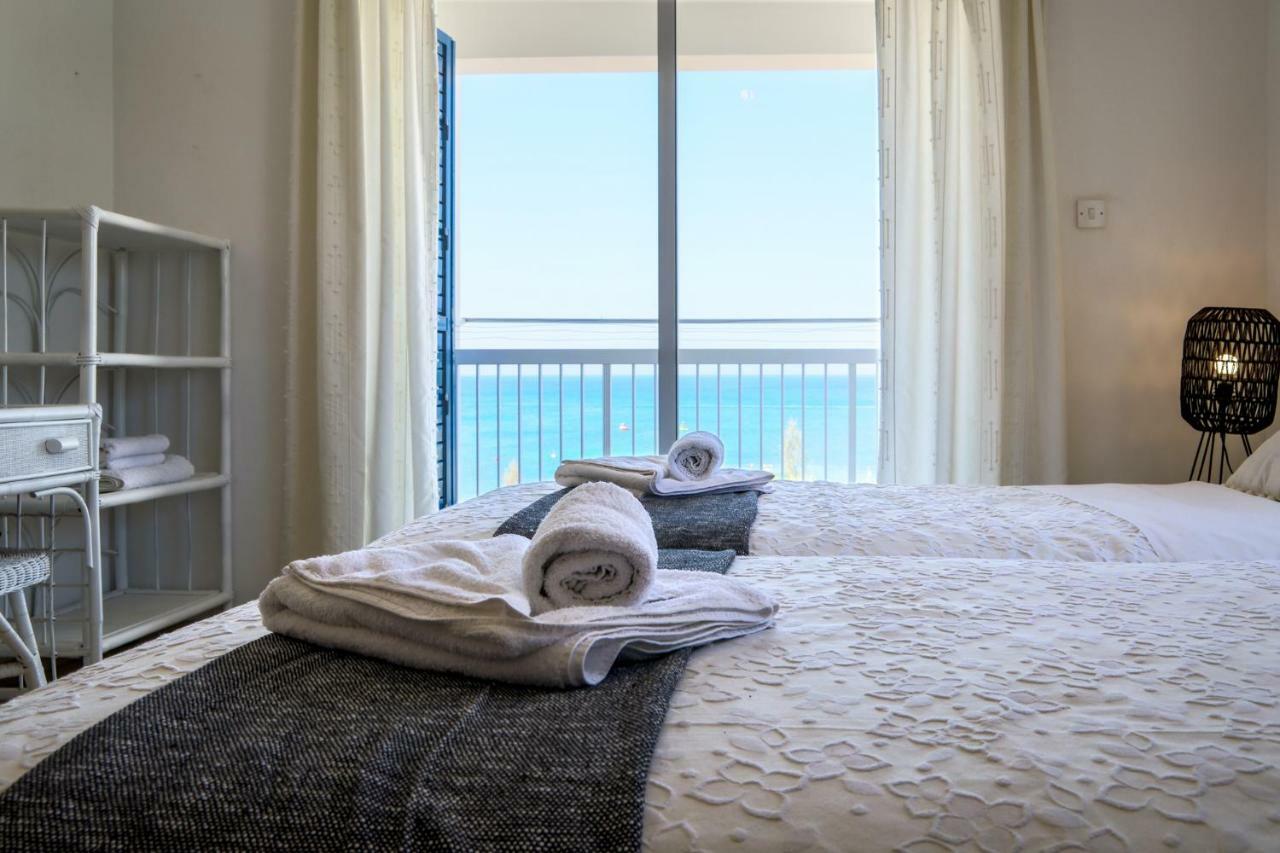 Phaedrus Living: Seaside Luxury Villa Anafi Паралимни Екстериор снимка