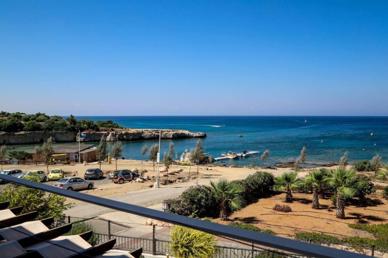 Phaedrus Living: Seaside Luxury Villa Anafi Паралимни Екстериор снимка